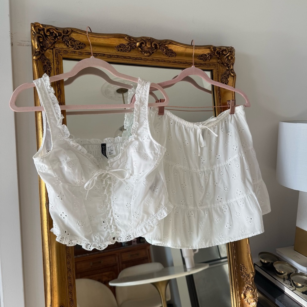 H&M White Eyelet Lace-Up Mini Skirt Set - Picture 2 of 5